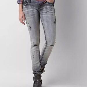 🎶sold🎶Rock Revival Betty Skinny Jeans